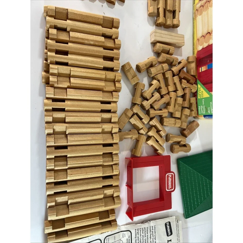 Playskool Lincoln Logs Fort Wooden Building Set w/ Box & Instructions INCOMPLETE